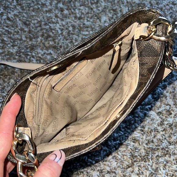 Michael Kors leather crossbody purse - Picture 4 of 6